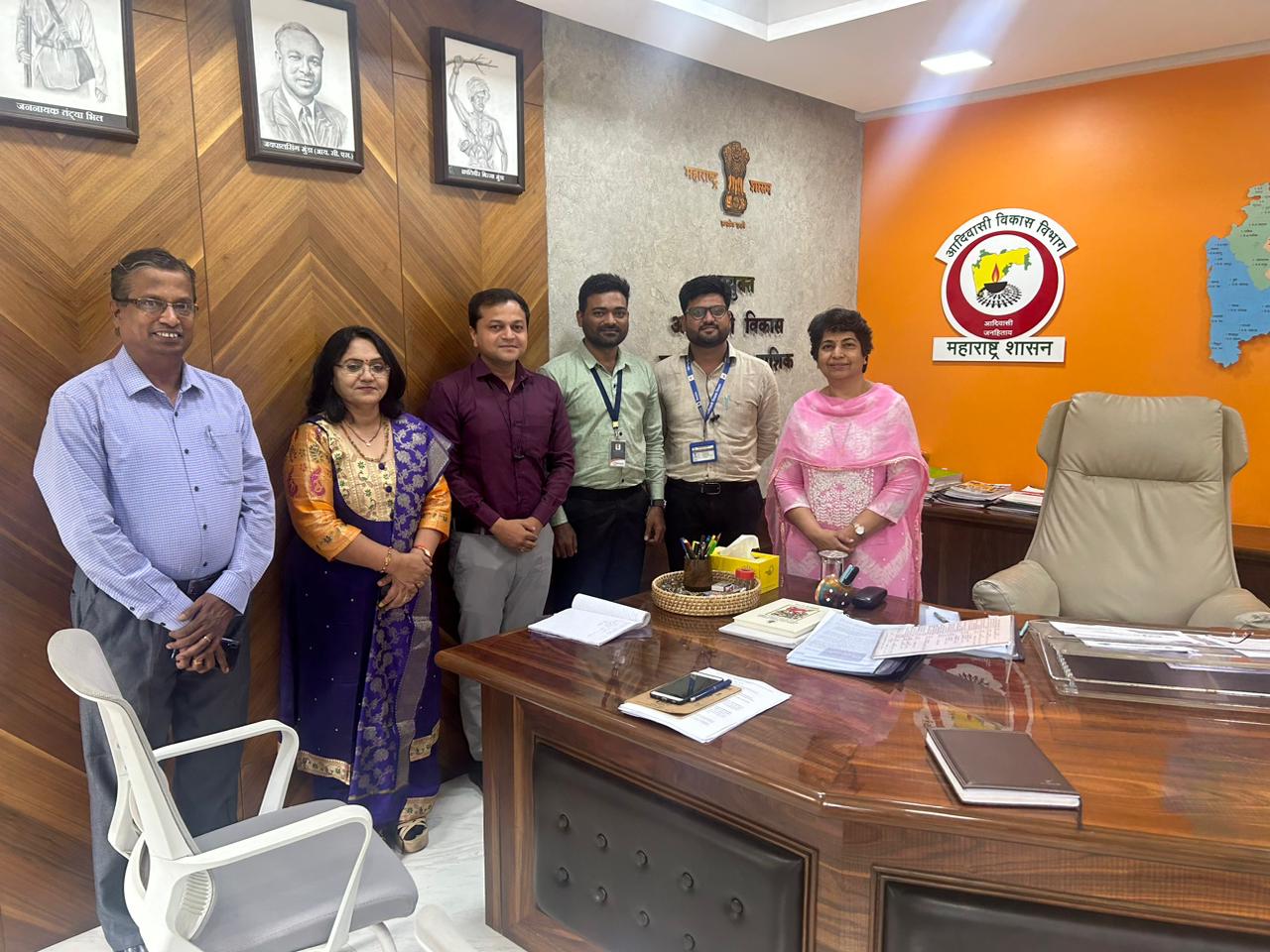 WeClocks Team in Executive Consultation with Senior Administration Officials